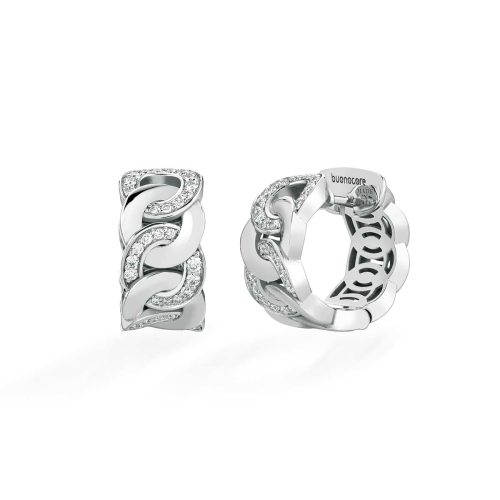 Orecchini Noon in oro bianco 18 kt, con raffinata maglia alternata e diamanti bianchi realizzati da Buonocore Gioielli